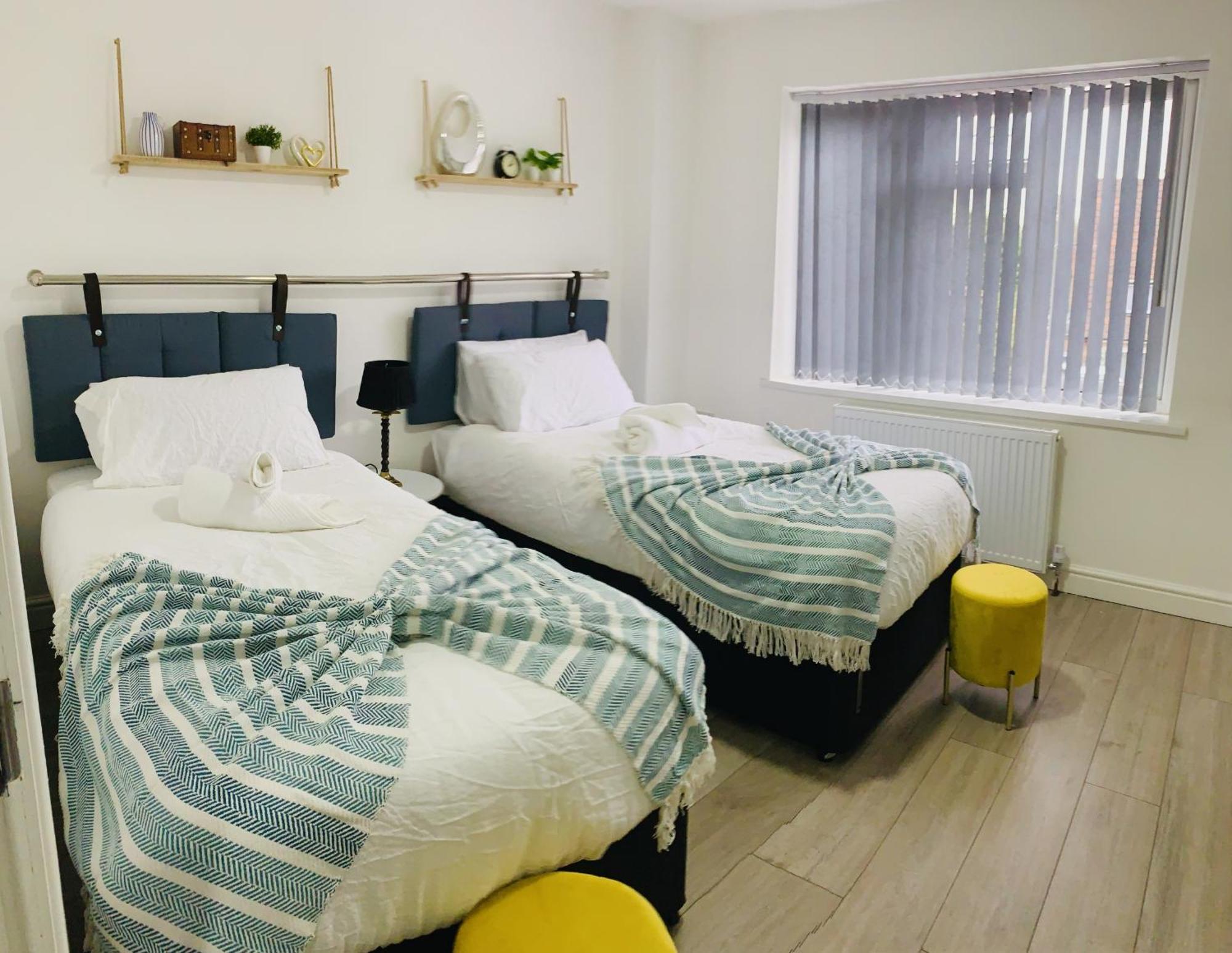 Modern & Cosy 2-Bed Apartment Near Nec, Airport & Jlr! 伯明翰 客房 照片